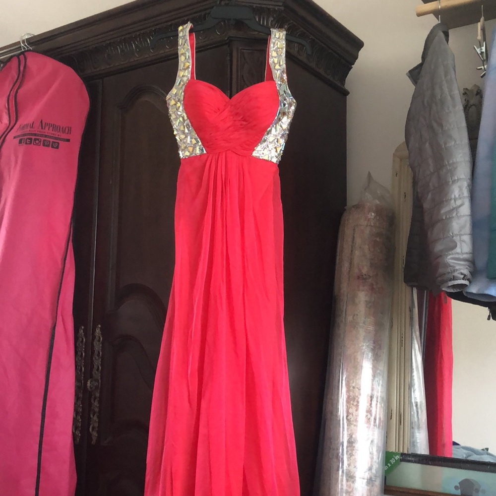 Hot pink prom/formal/homecoming dress - Picture 3 of 6